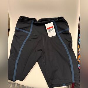 Nike Women's Bike Compression Shorts in Black and Navy Size Large